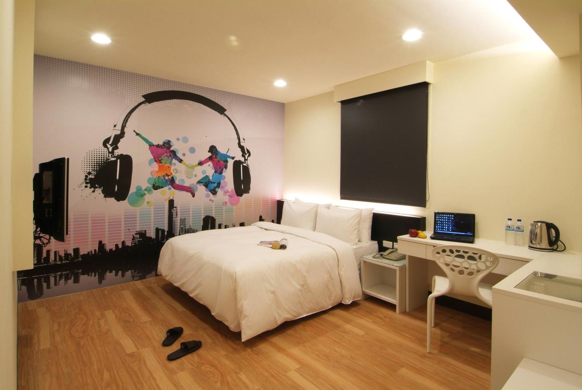 Persimmon Hotel Sin-ču Pokoj fotografie
