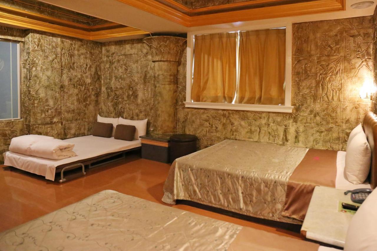 Persimmon Hotel Sin-ču Exteriér fotografie